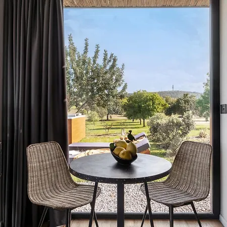 Scorzamara Country * Villasmundo